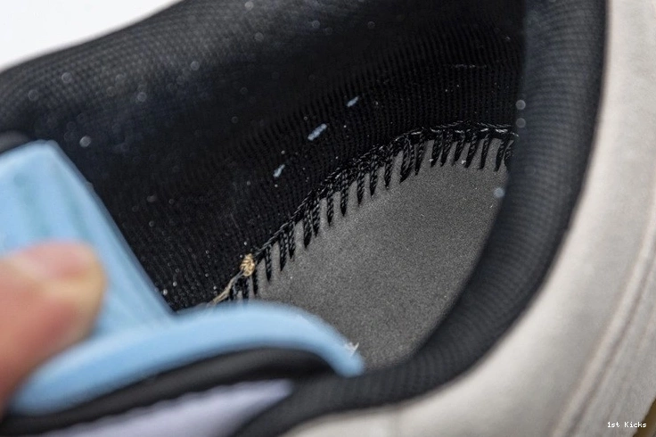 Pink Jordan Gum Hyper 553558-119  1 Low White 0308